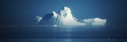 Eisberg im Jones Sound, Kanadische Arktis