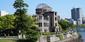 friedensdenkmal-in-hiroshima-atombombenkuppel.jpg