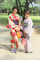 japanerinnen-im-kimono.jpg
